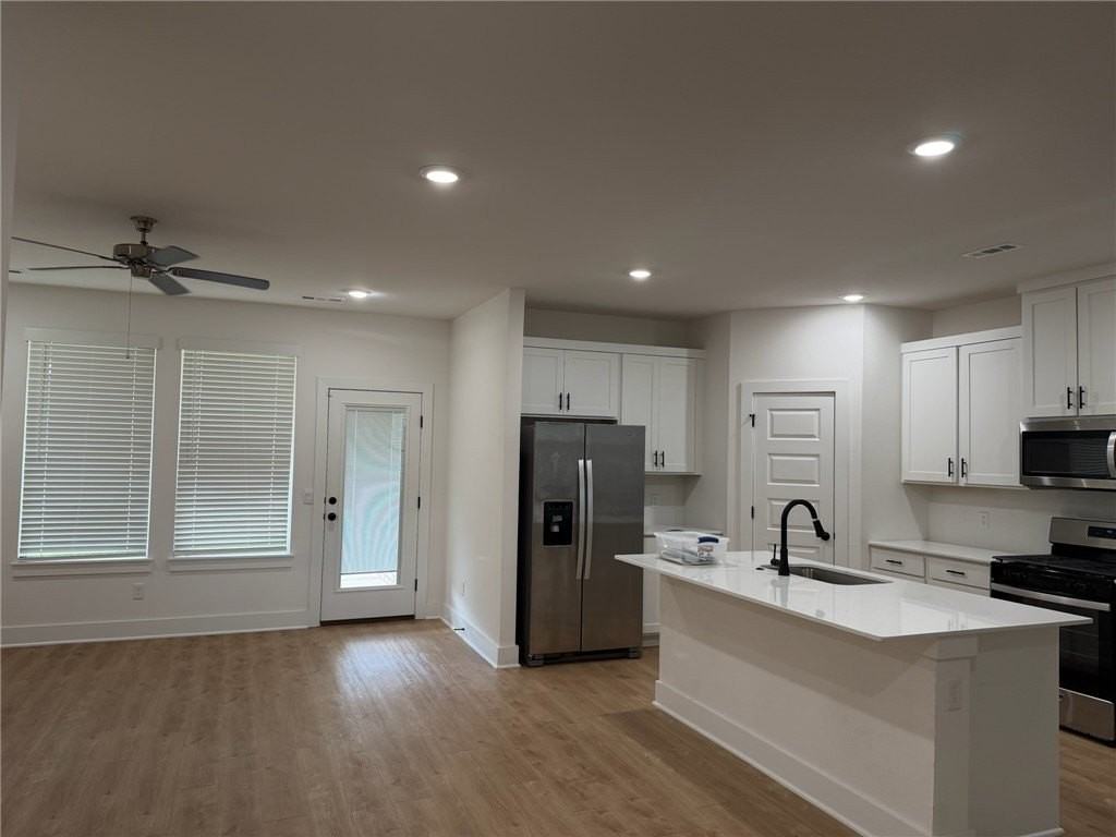 4804 W Sturgeon St - Photo 5 of 11