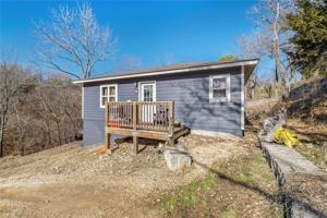 featured image of 6 Fuller St