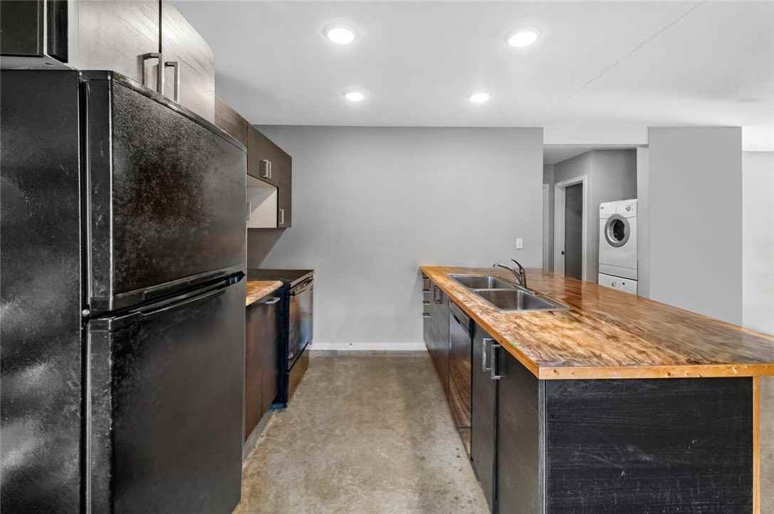 6 Fuller St - Photo 3 of 8