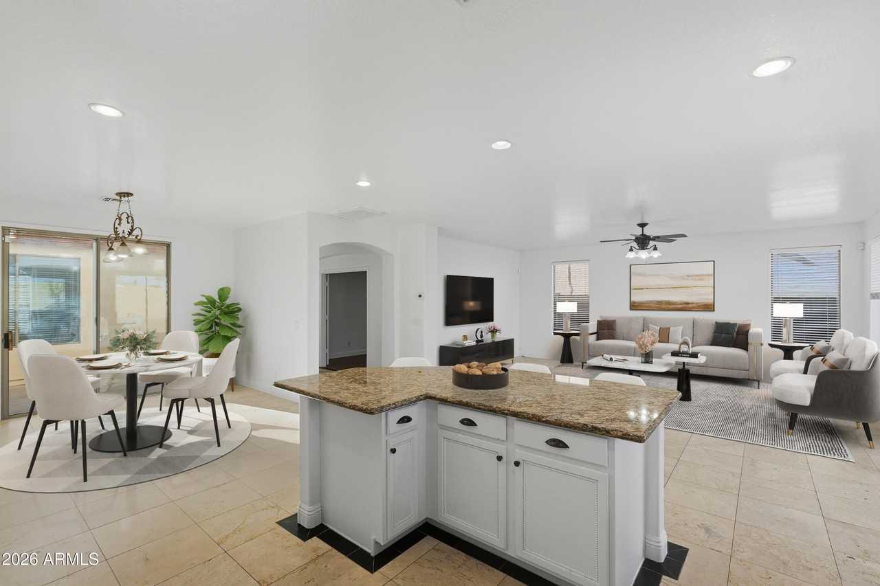14162 W Woodbridge Ave - Photo 4 of 41