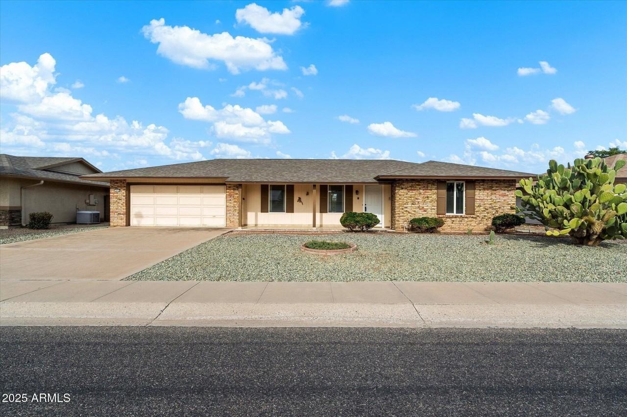 10528 W Tumblewood Dr - Photo 2 of 20