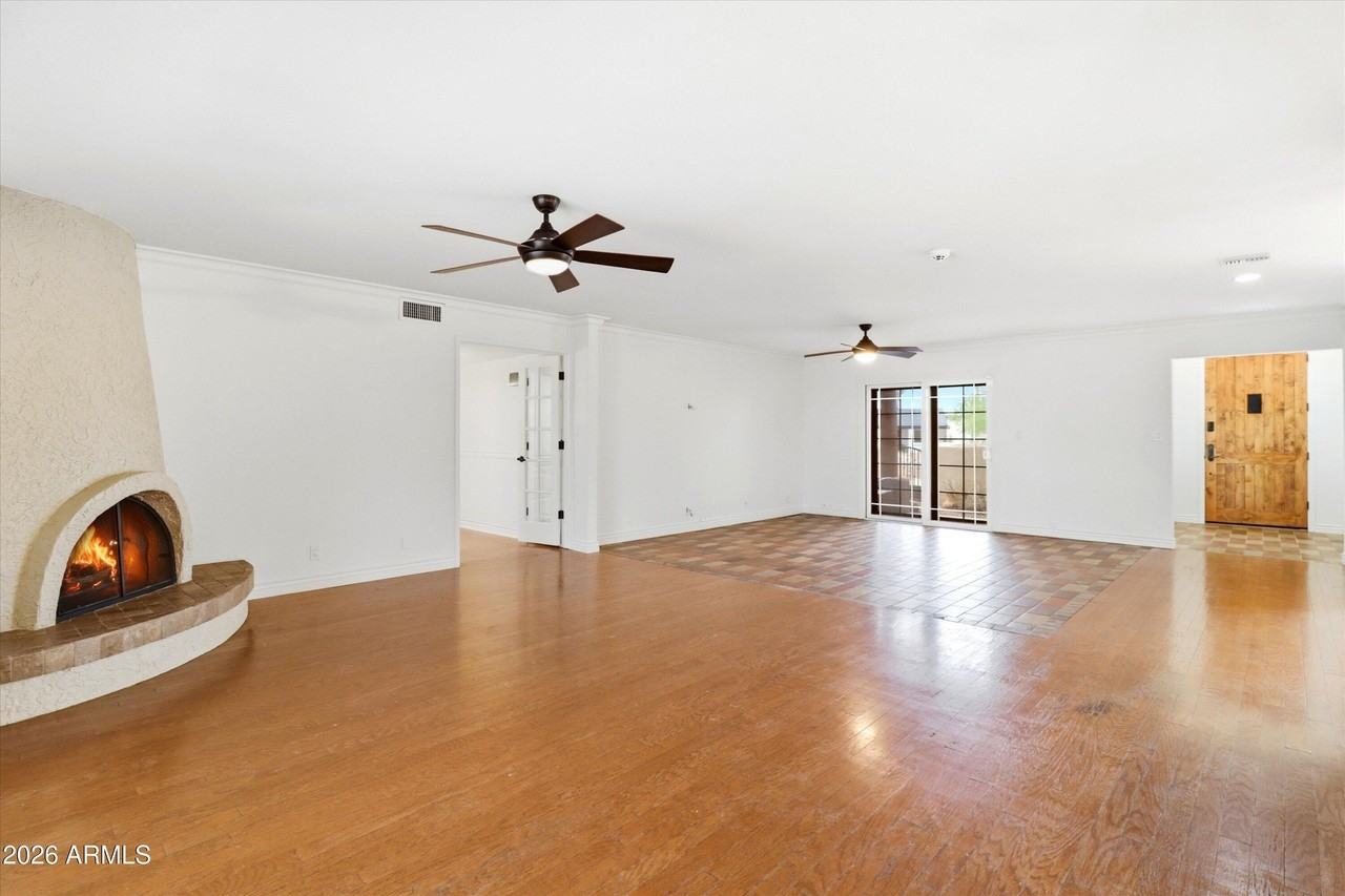 6830 E Wethersfield Rd - Photo 7 of 30