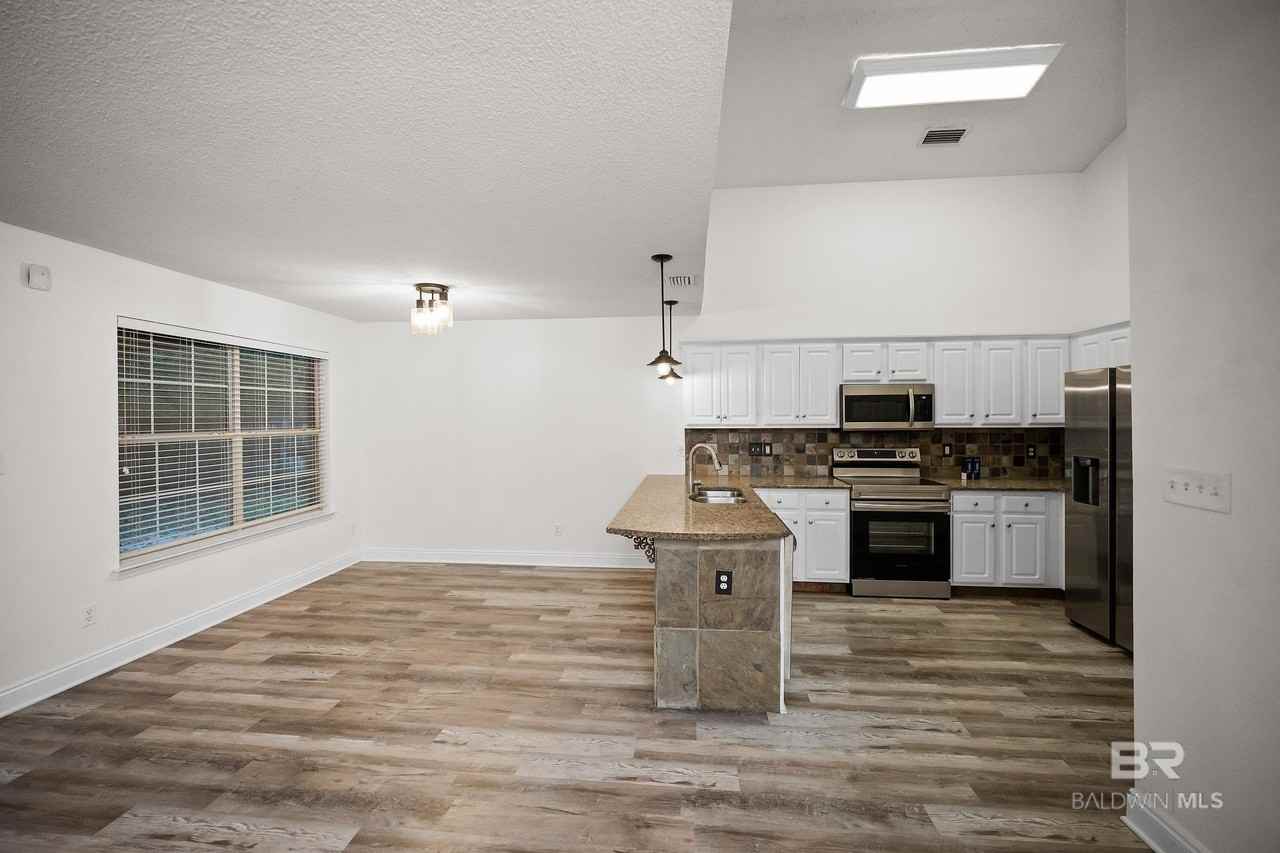 101 Davison Loop - Photo 4 of 25
