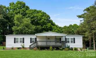 featured image of 4111 Brown Dr