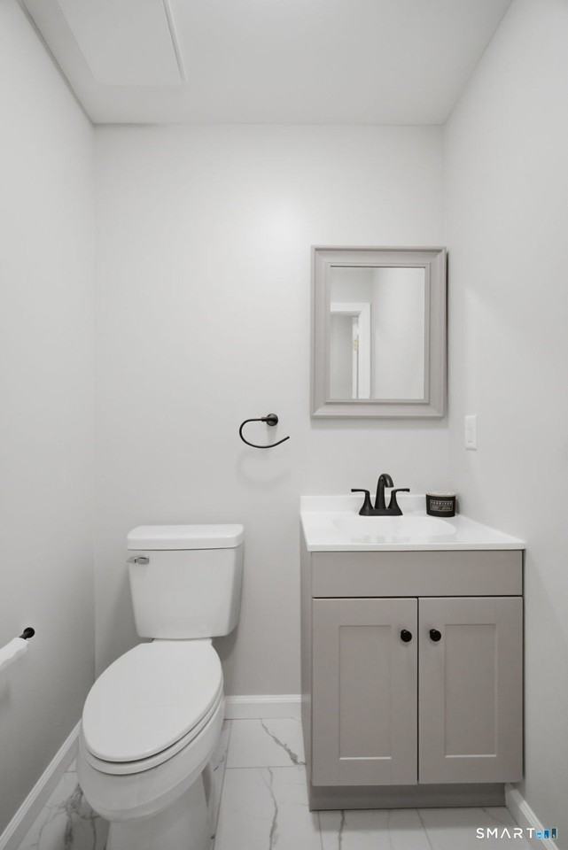 808 Mill Pond Dr #808 - Photo 7 of 26