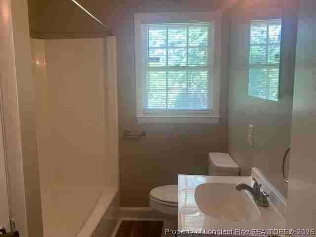 814 Varsity Dr #A - Photo 2 of 15