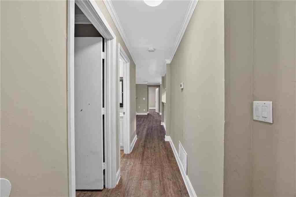 123 Warm Springs Cir - Photo 4 of 30