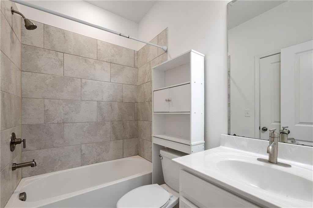 307 Danville Ave - Photo 6 of 25