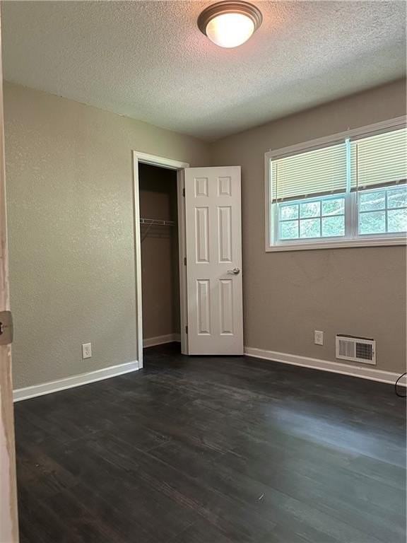 12 Ezzard St - Photo 6 of 15