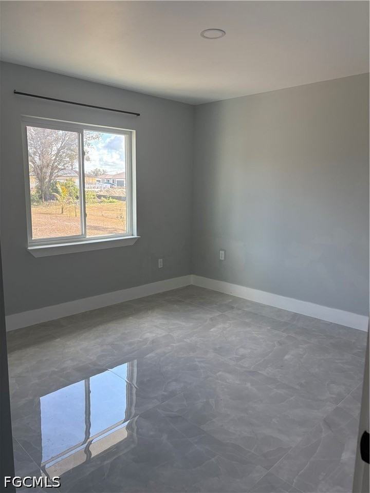 4727 21st St Sw - Photo 5 of 10