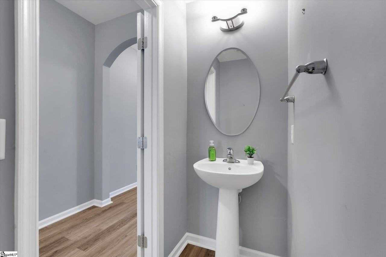 108 Awendaw Way - Photo 5 of 25