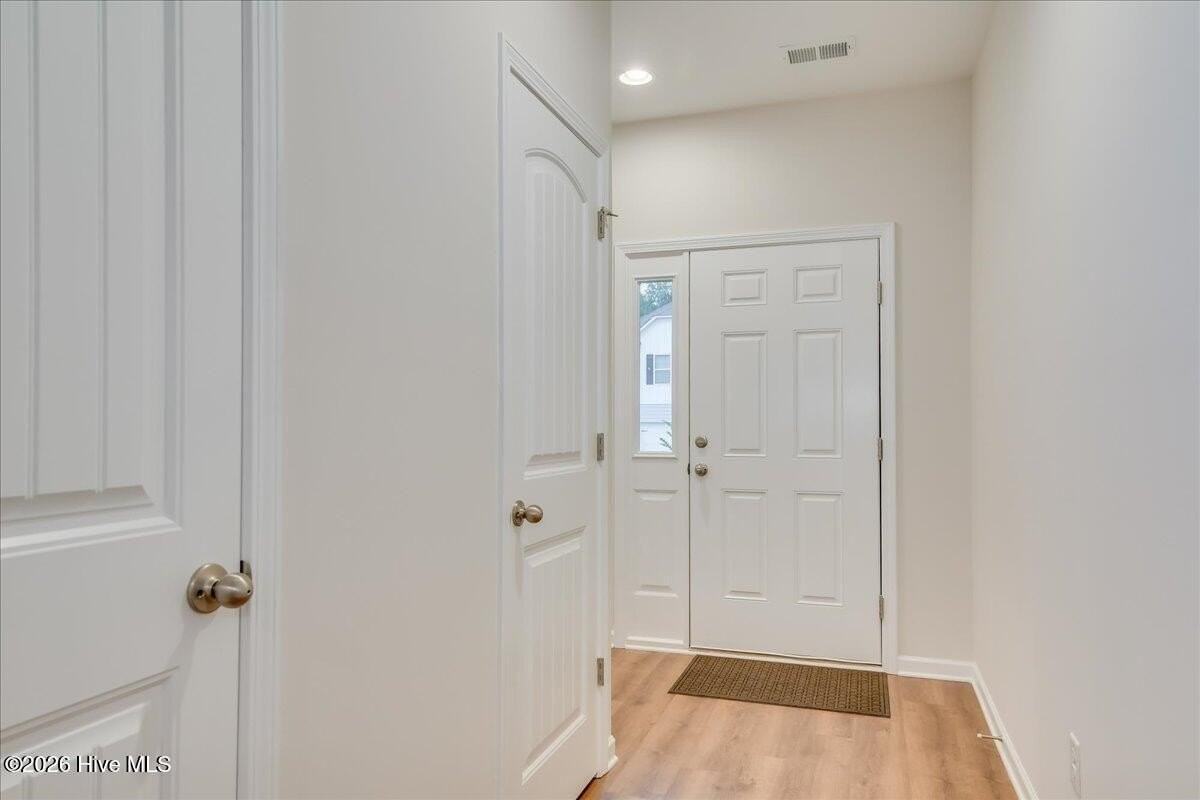 1436 Feldspar Ct - Photo 3 of 33