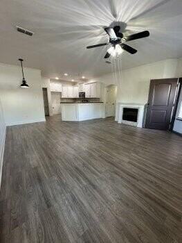 6105 73rd St #A - Photo 3 of 20
