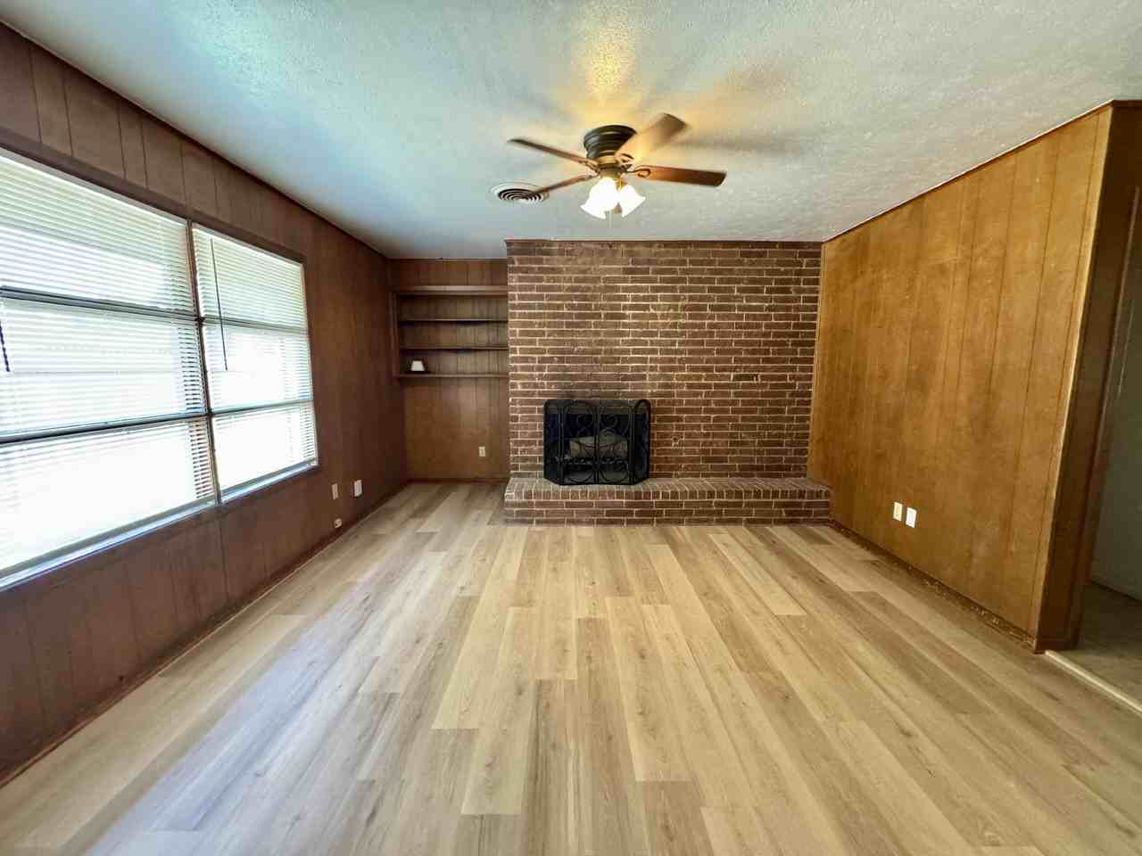 3701 30th St #A - Photo 5 of 14