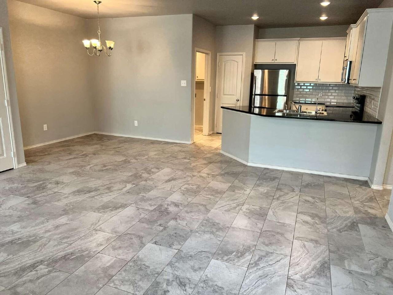 11908 Evanston Ave #1 - Photo 5 of 16