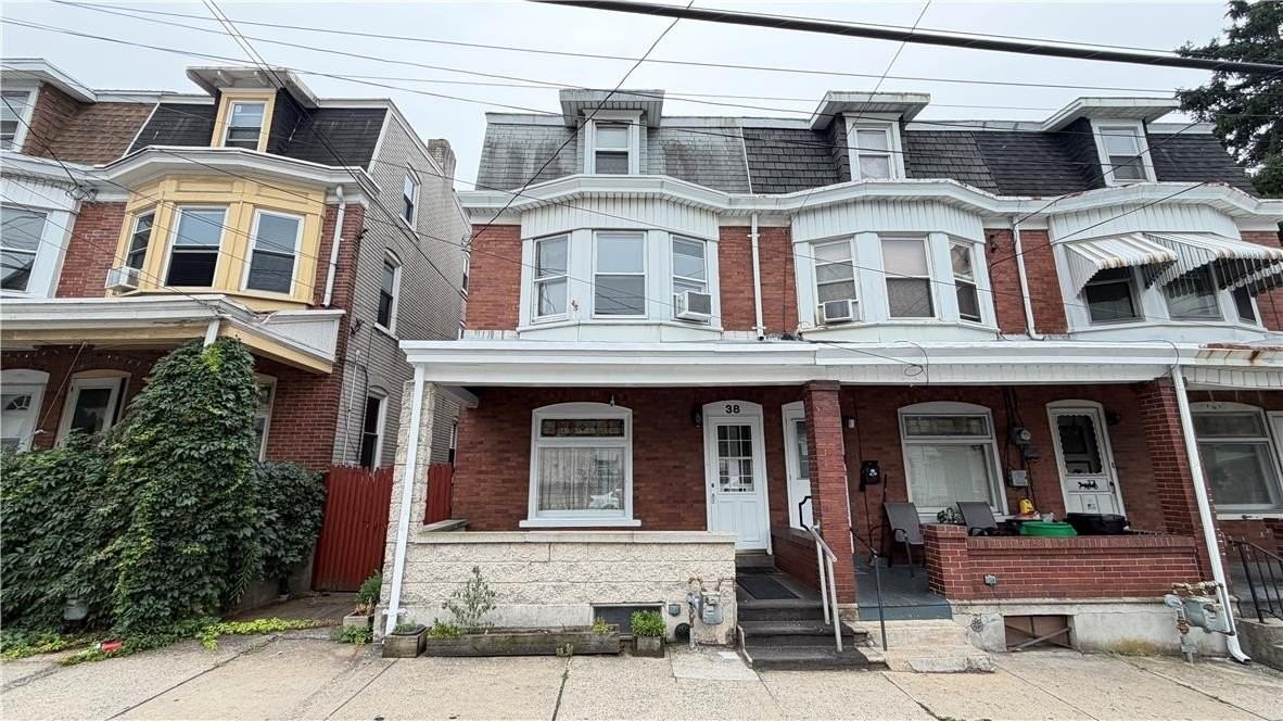 38 S Carlisle St