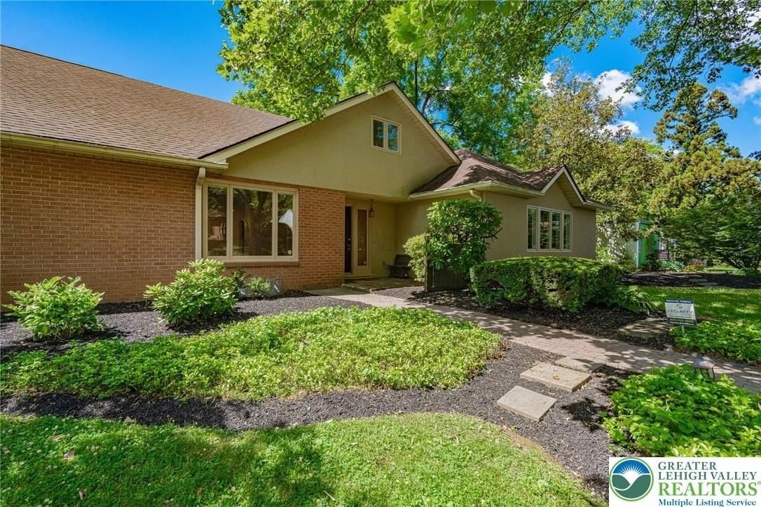 3608 W Highland St - Photo 4 of 50