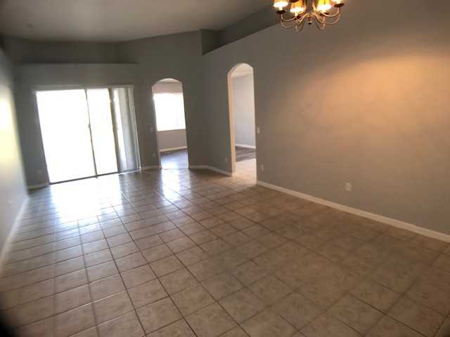 2605 Southpointe Ct #1 - Photo 5 of 11