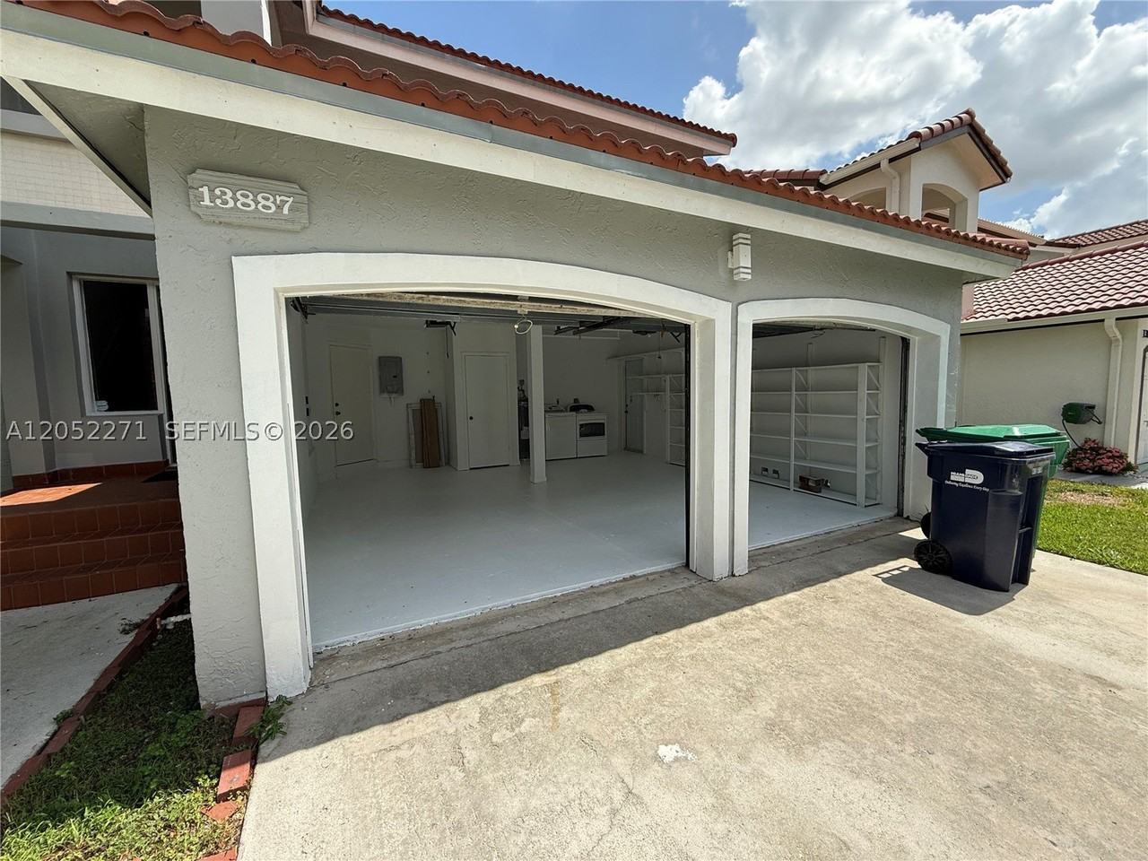 13887 Sw 103rd Ln - Photo 5 of 38