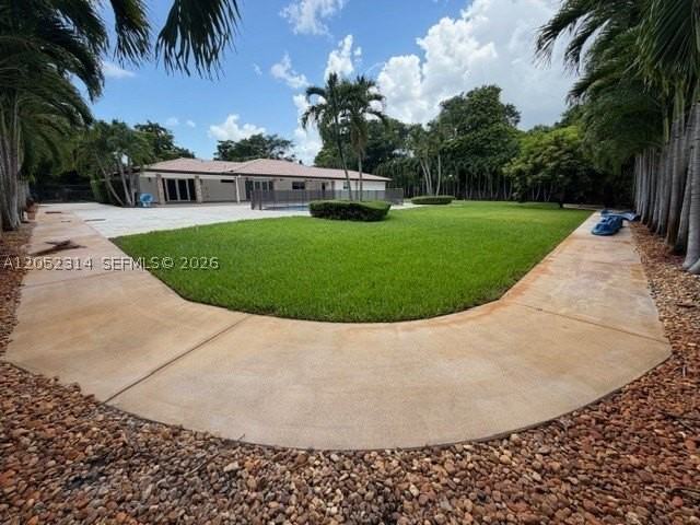 10425 Sw 62nd St #0 - Photo 2 of 8