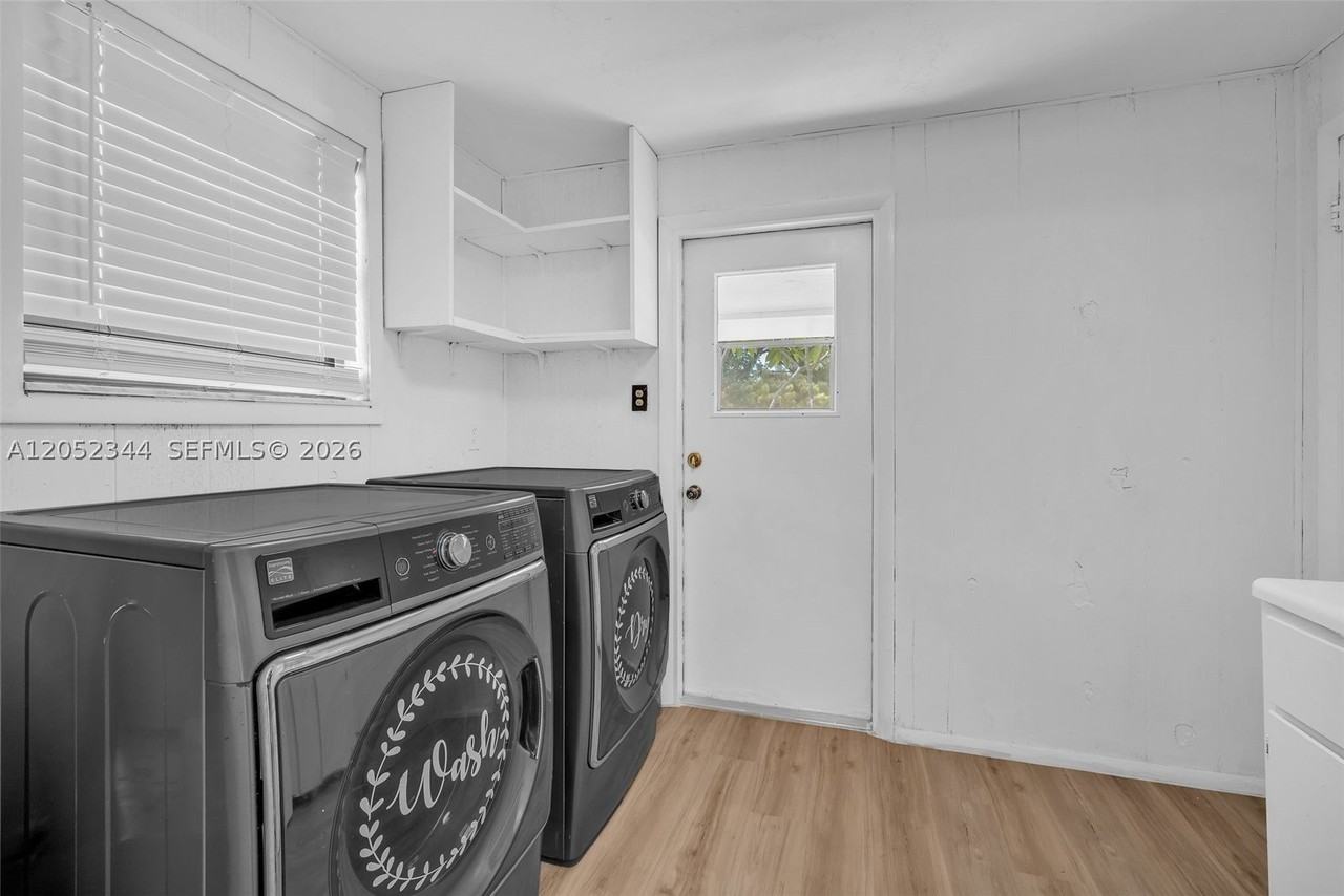 5096 Sw 28th Ter #0 - Photo 7 of 50