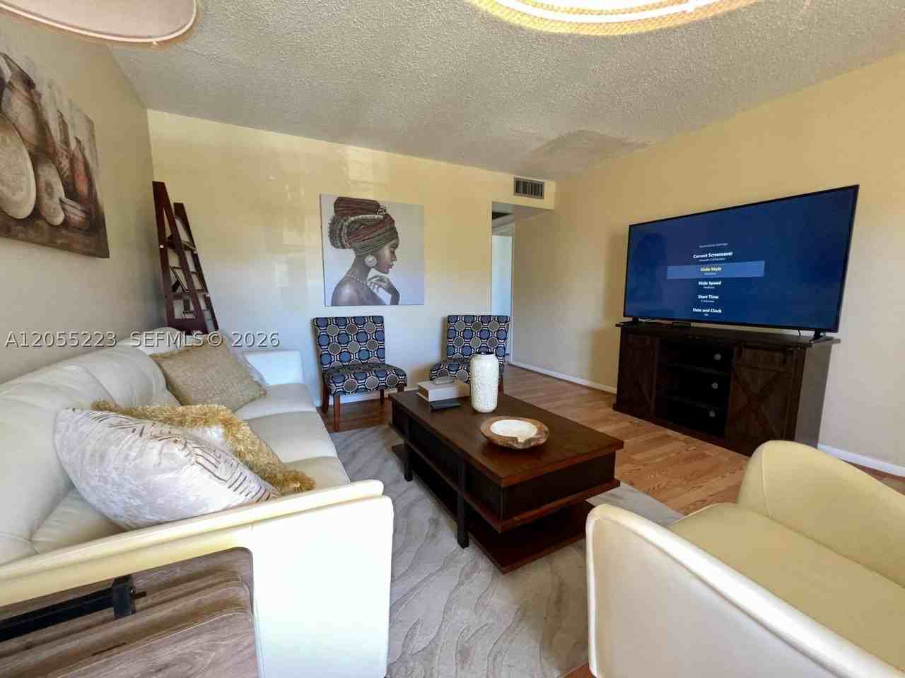 312 Mansfield H #312 - Photo 3 of 34