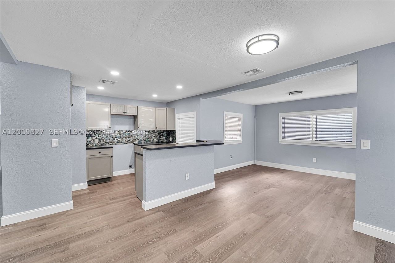 2360 Nw 6th Ct #A - Photo 2 of 22