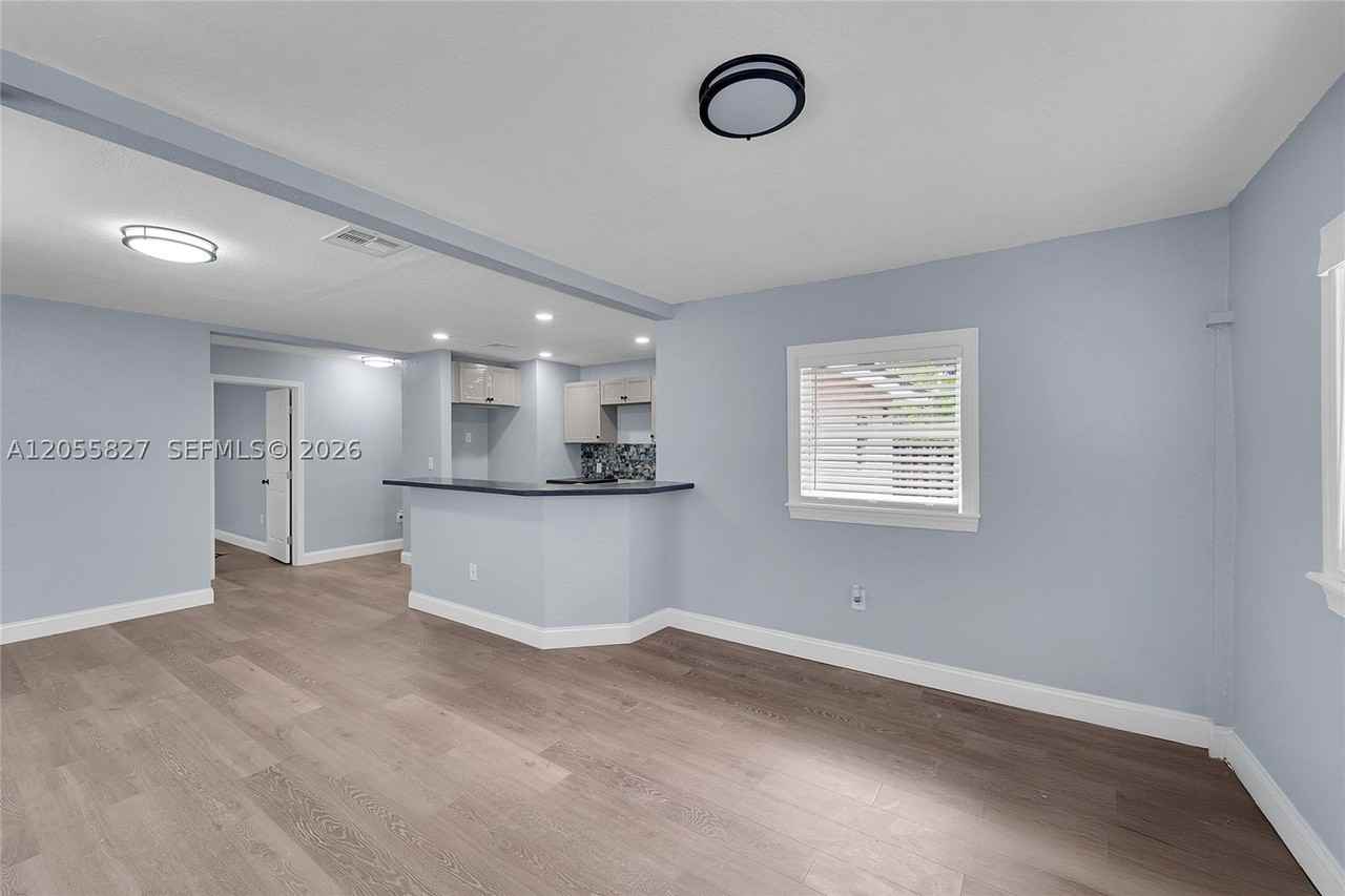 2360 Nw 6th Ct #A - Photo 3 of 22