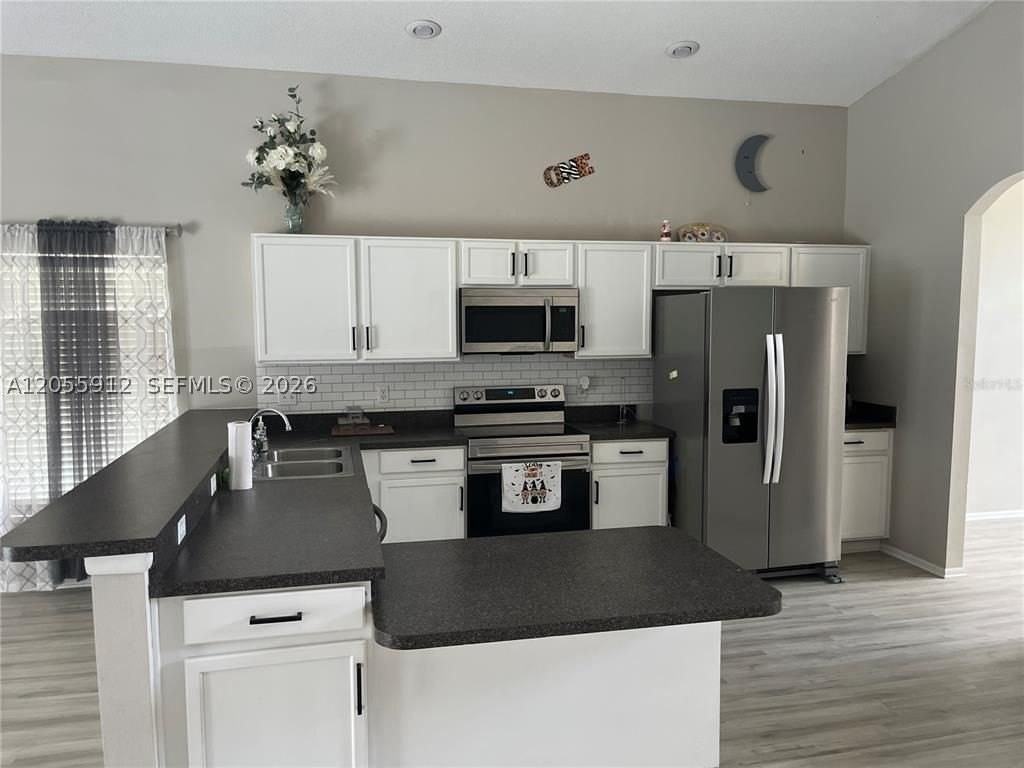 189 Emeraldview Ave - Photo 5 of 47
