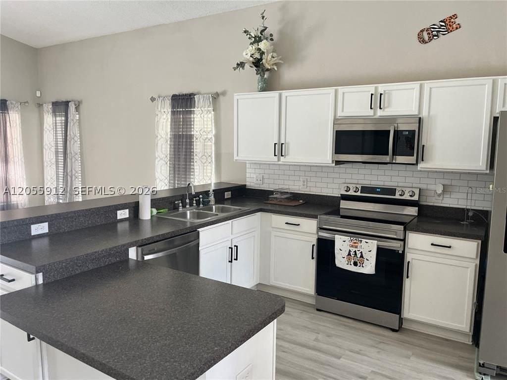 189 Emeraldview Ave - Photo 6 of 47
