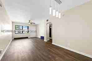 1315 N 19th Ave #2 - Photo 4 of 13