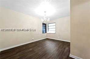 1315 N 19th Ave #2 - Photo 5 of 13