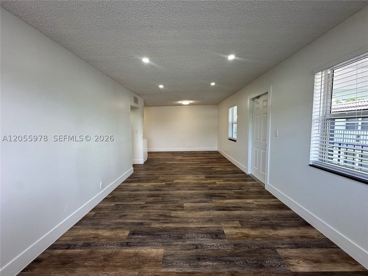 2500 Johnson St #11 - Photo 6 of 29