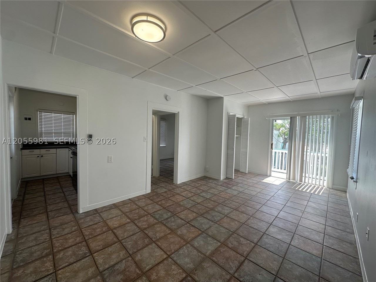 4249 Bougainvilla Dr #5 - Photo 6 of 22