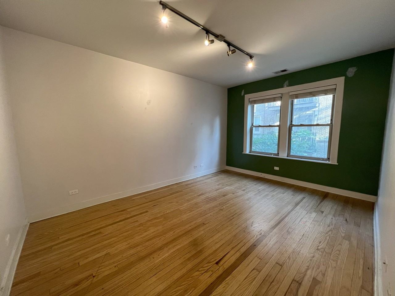 4843 N Ashland Ave #24J - Photo 2 of 8