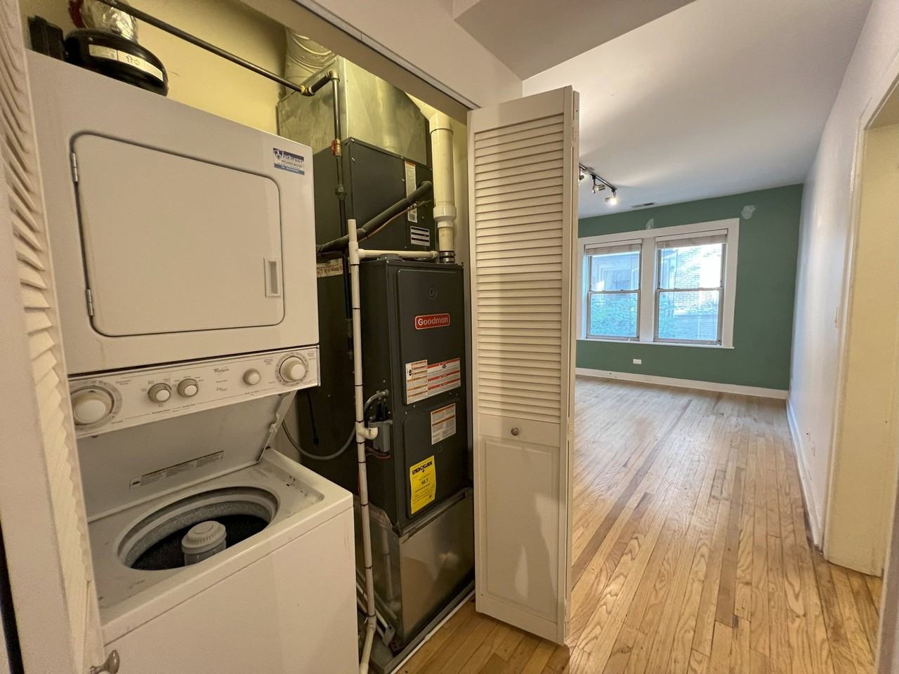 4843 N Ashland Ave #24J - Photo 6 of 8