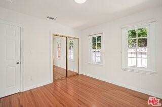 424 12th St - Photo 5 of 8