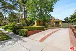245 25th St - Photo 1 of 1