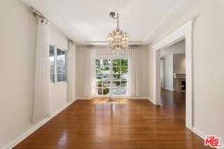 245 25th St - Photo 5 of 8