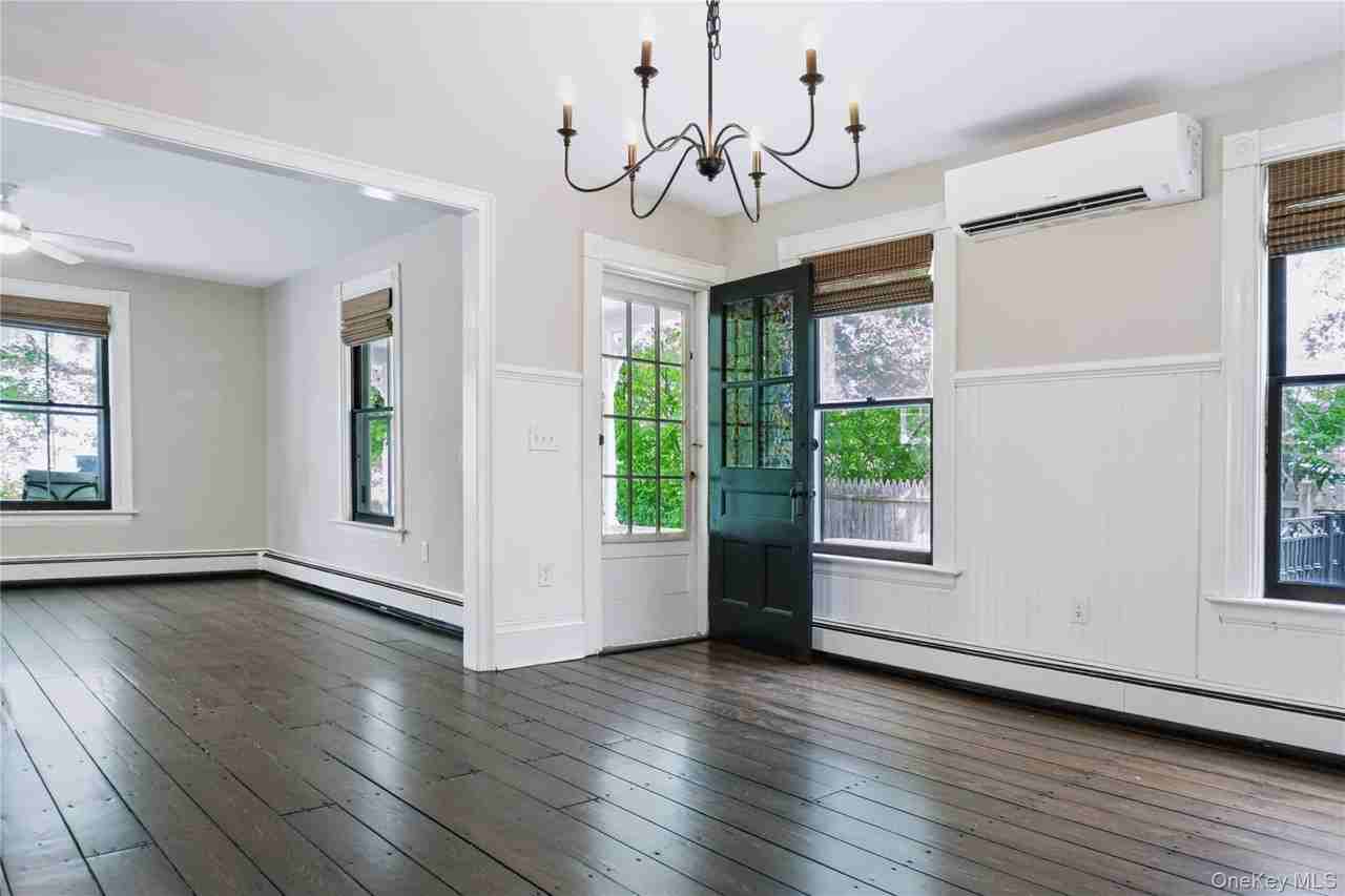 120 Church St - Photo 6 of 32