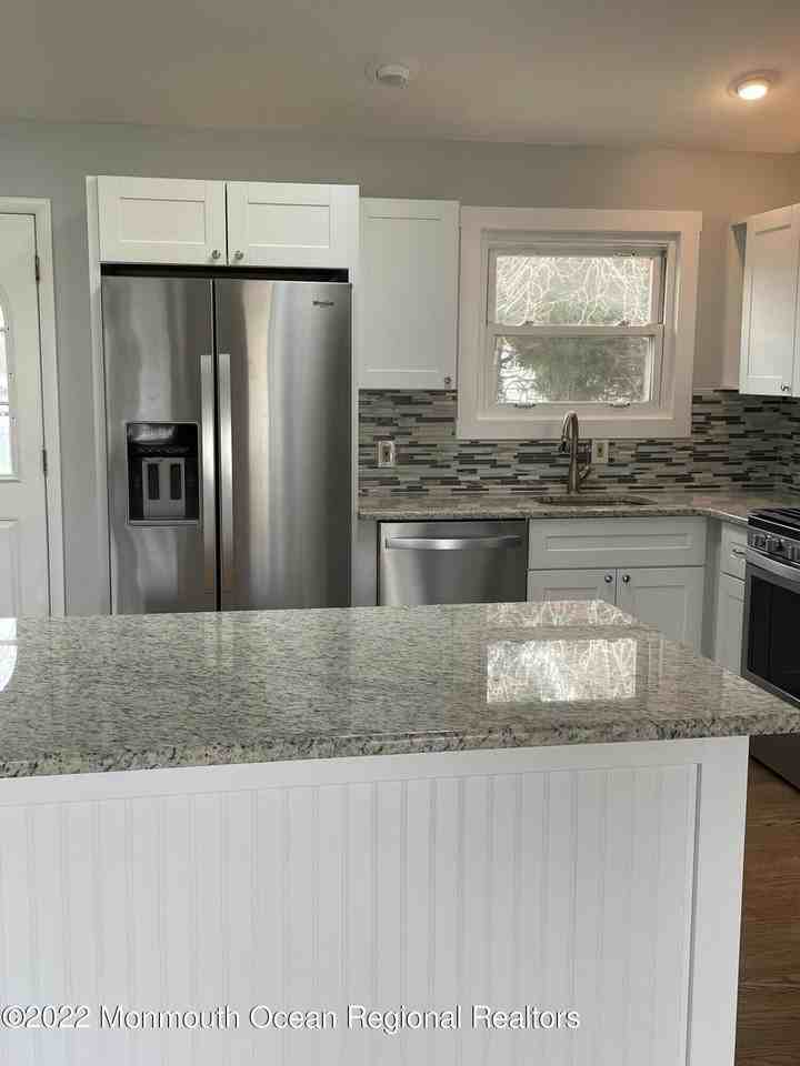 1116 Darlene Ave - Photo 2 of 16