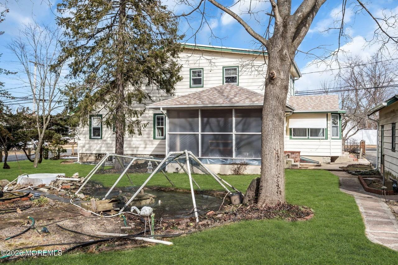 501 Cable Ave - Photo 7 of 48