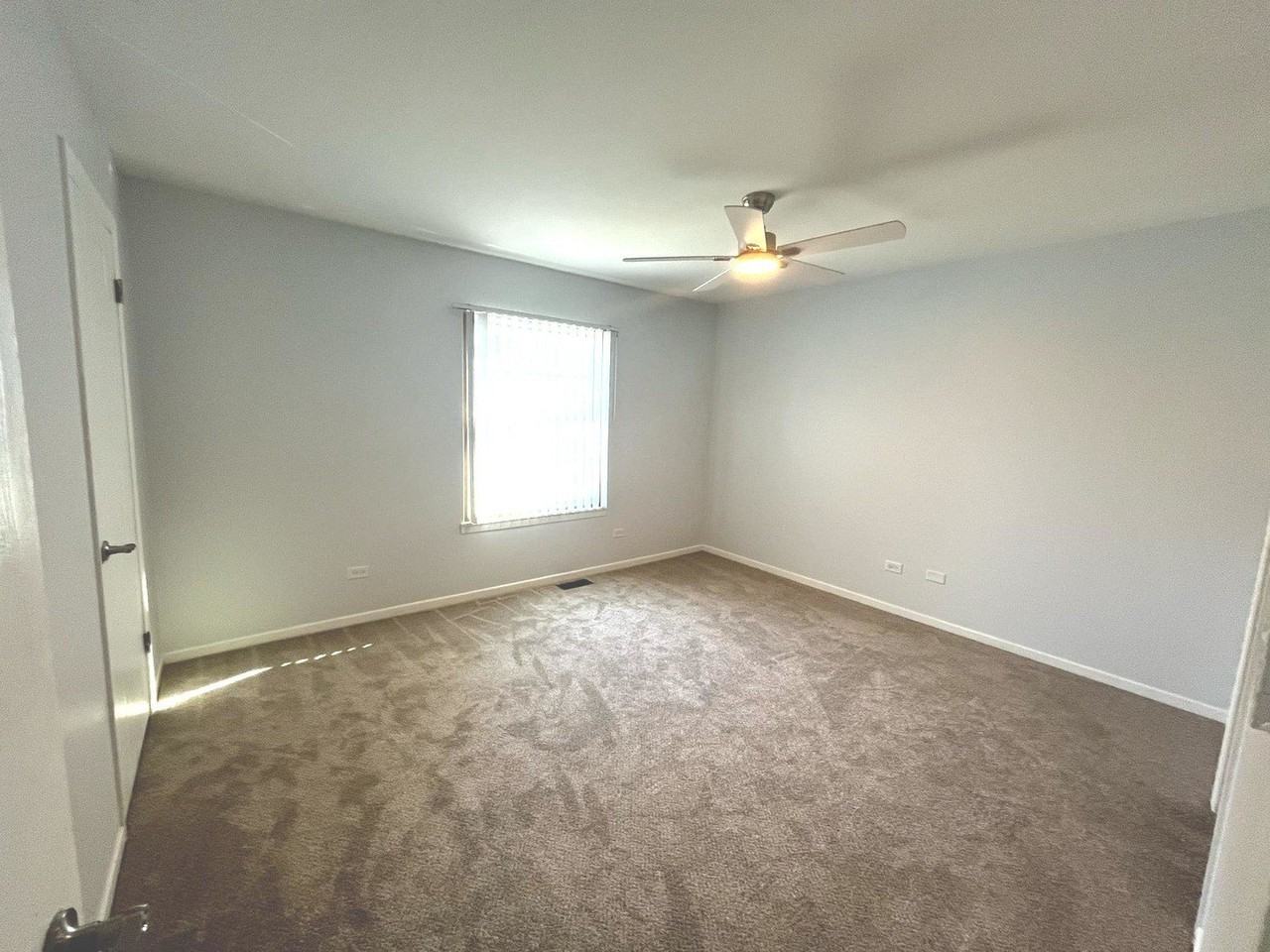 634 Nantucket Way - Photo 4 of 20