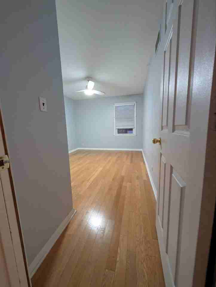 2525 Westover Ave - Photo 5 of 9