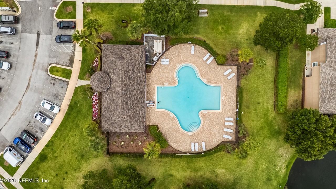 577 Scrub Jay Dr - Photo 3 of 35