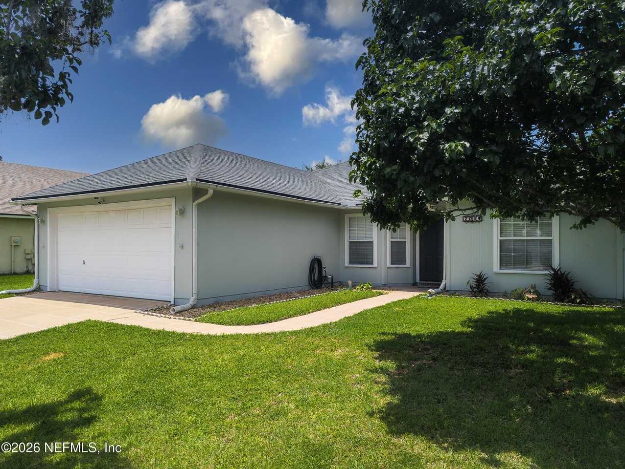 2084 Frogmore Dr - Photo 2 of 37
