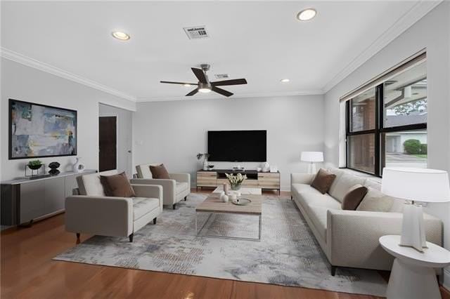 5566 Jacquelyn Ct - Photo 6 of 43