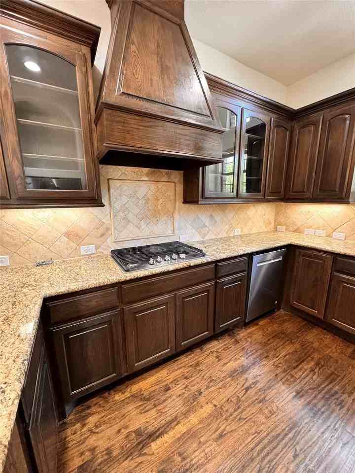 1212 Prescott St - Photo 3 of 20