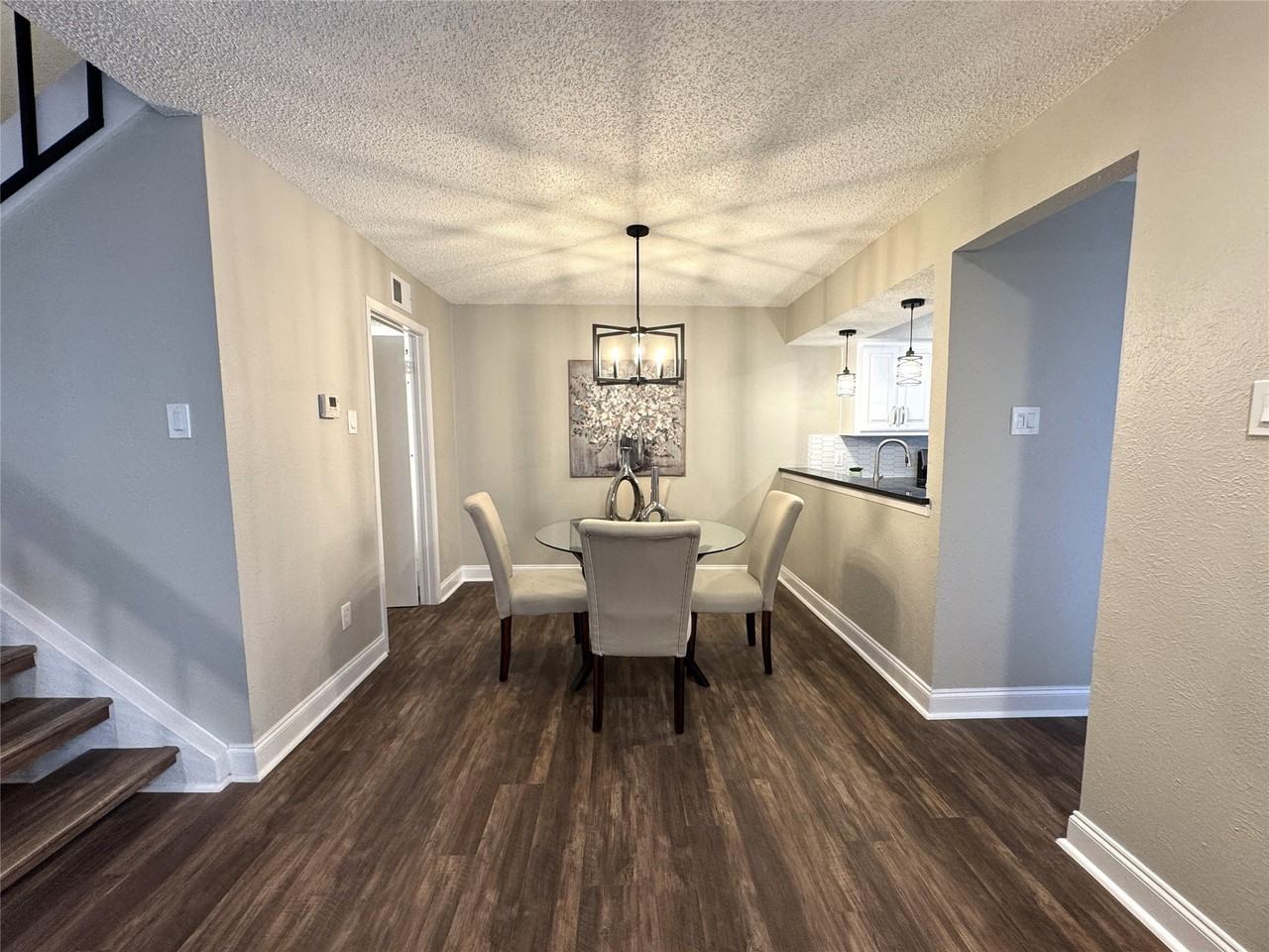 871 Dublin Dr #D - Photo 6 of 26