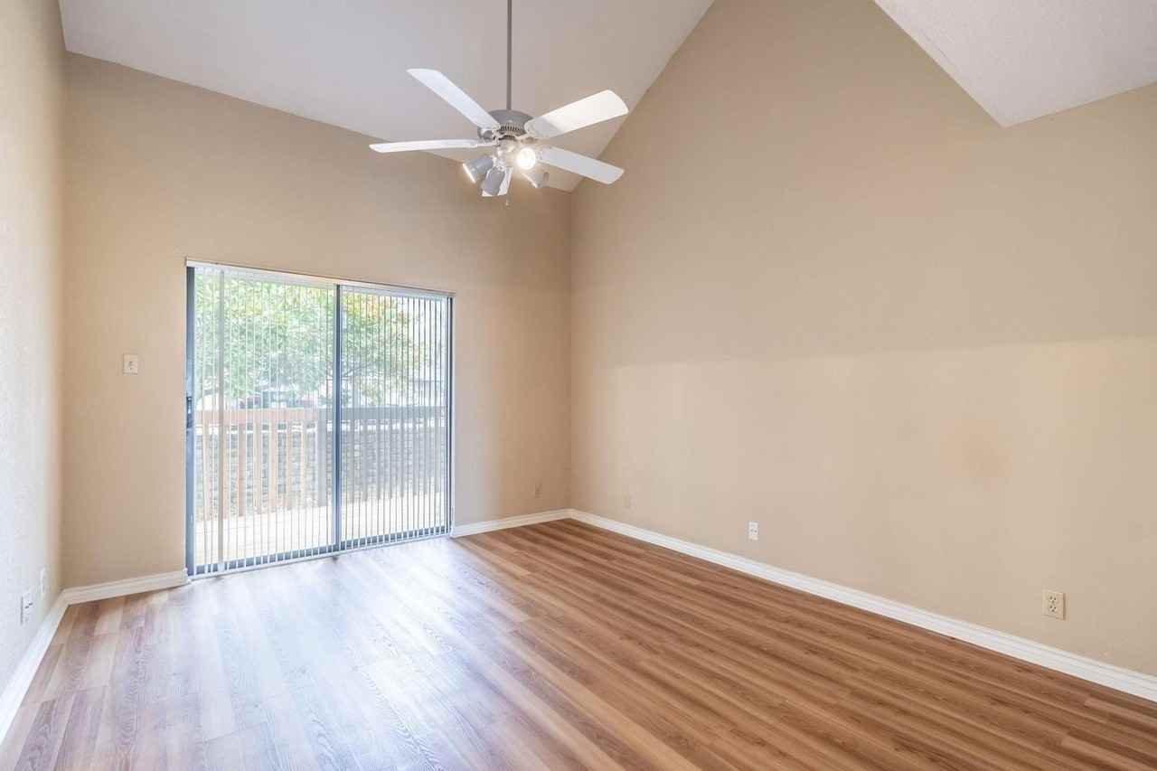 1518 Signal Ridge Pl - Photo 7 of 13
